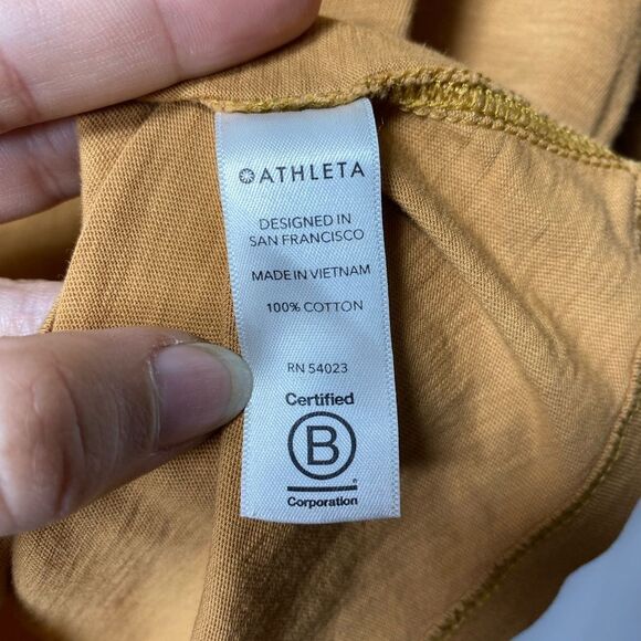 Athleta | Organic Daily Crop V-Neck Tee in Tuscan Gold - Picture 9 of 11